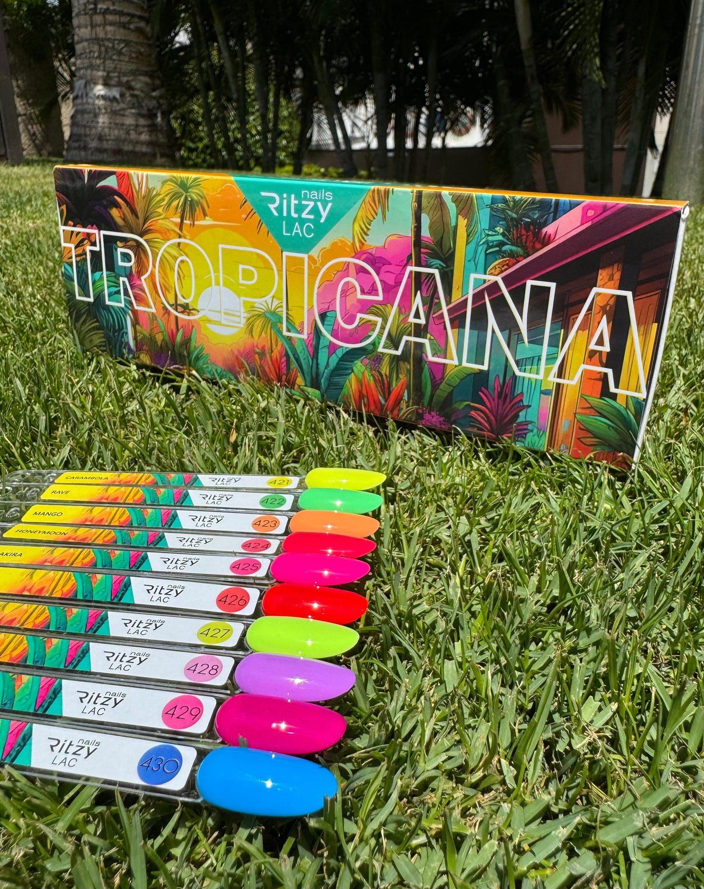 "TROPICANA" colección de 10colores x 9ml