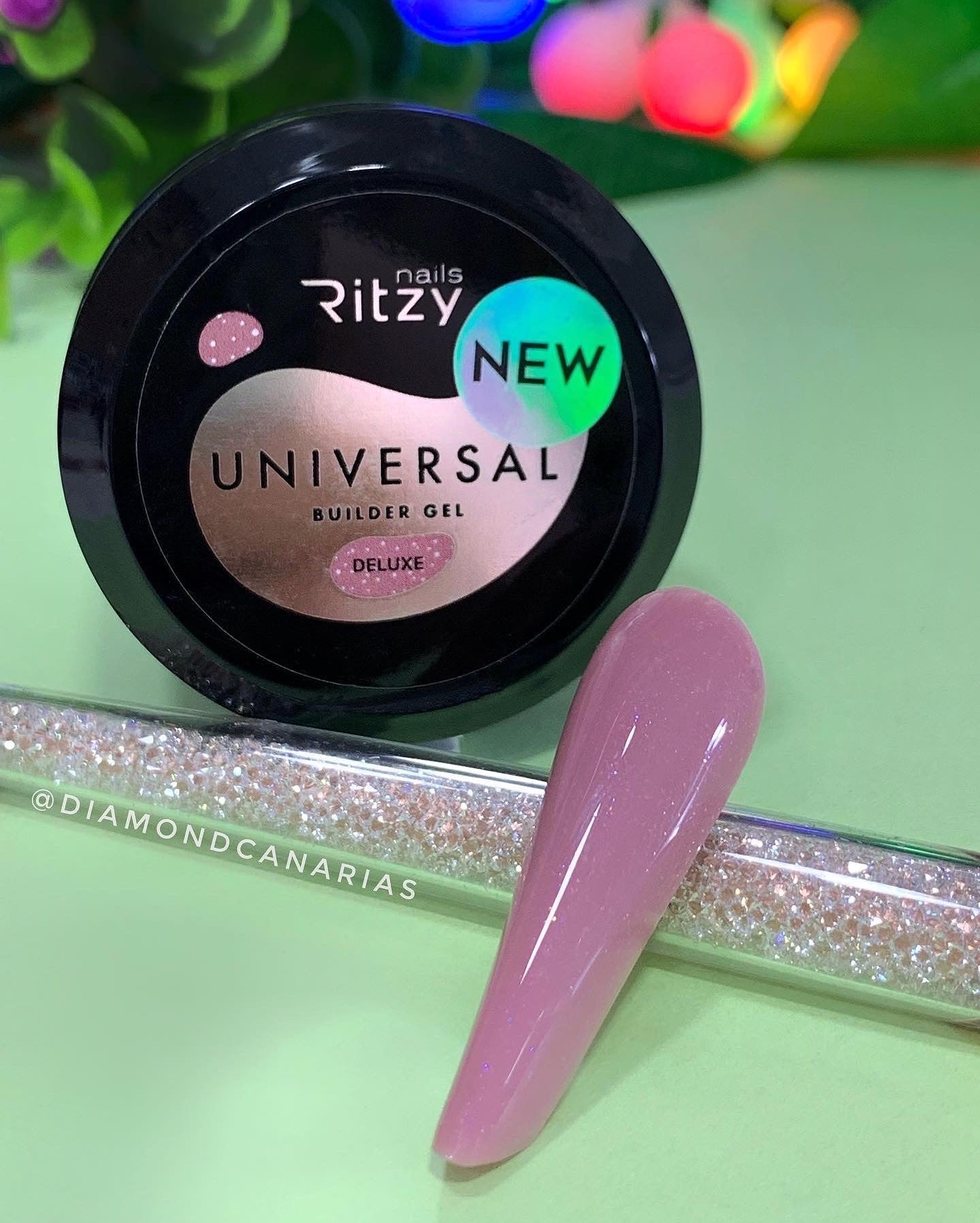 UNIVERSAL “Deluxe NEW”Self-leveling builder gel 15/50 ml